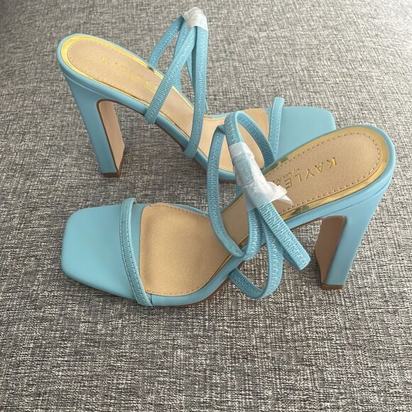 Kayleen By Los Angeles Women's Criss-Cross Elastic Ankle Strap - Picture 5 of 9